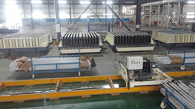 水泥发泡墙板生产线-微泡水泥板、类ALC板轻质微孔发泡混凝土隔墙板均可生产