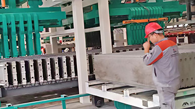 玛纳陶粒墙板生产线 场地规划 安装指导 专业墙板设备供货