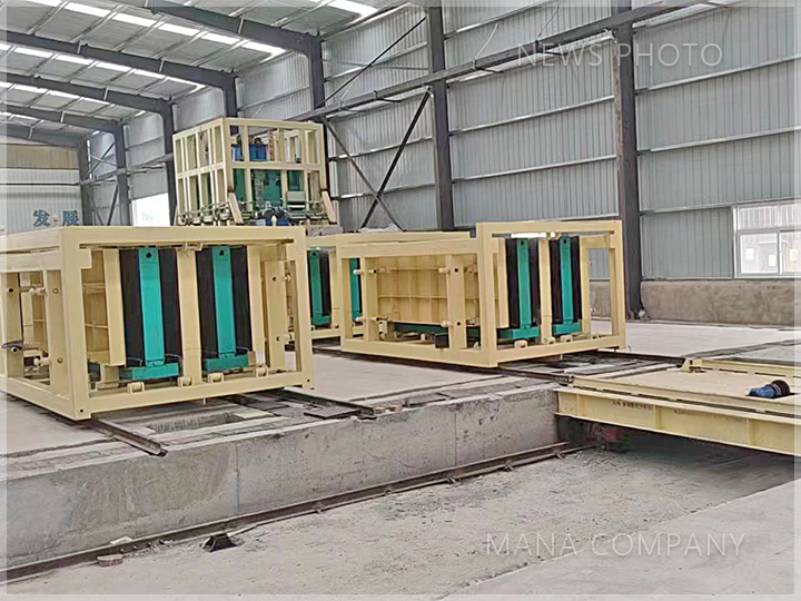 1689325398848564.jpg 复合外墙板生产线-客户现场02.jpg